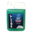 VISQ07 Squirt Bike Wash concentraat 5L Squirt Biodegradable Bike Cleaner is een effectieve, milde ontvetter en bike wash voor een goede reiniging die niet schadelijk is. Het bevat geen vrije bijtende stoffen, is biologisch afbreekbaar en niet corrosief. Verkrijgbaar als 5-liter concentraat, 30 ml superconcentraat en kant-en-klare spray.

Verwijdert hardnekkig vuil
Niet schadelijk voor jou, je fiets of het milieu
Geschikt voor alle fietstypes
Verkrijgbaar in 750 ml kant-en-klare schuimspray, 5 liter concentraat voor fietsevenementen en NIEUWE 30 ml Superconcentraat sachets
Verdun voor een zachte reiniging één zakje Super concentraat met 720 ml water en normaal concentraat met 1 deel concentraat en 25 delen water.
Voor ontvetten verdun Super Concentrate 1:6 en gebruik Concentrate onverdund

Waarom het werkt

Squirt Bike Cleaner is een mengsel van niet-ionogene oppervlakteactieve stoffen voor reiniging (afkomstig van natuurlijke hernieuwbare grondstoffen), corrosieremmers, bouwstoffen, chelaatvormers en niet-kankerverwekkende schuimstabilisatoren. Het is een milieuveilige alkalische ontvetter en reiniger op waterbasis die vrij is van alkylfenolethoxylaten (APEO), nonylfenol (NP) en fosfaten.  Het is biologisch afbreekbaar volgens EEG-doelstellingen 73/404/EEG (biologische afbraak van oppervlakteactieve stoffen met een Prim.Degra. van > 90%).  SBC bevat geen paraffine oplosmiddelen, glycolen of glycol ethers.  Het is veilig voor gebruik op staal, aluminium, rubber en kleding - veilig voor je fiets. VISQ07