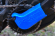 VISQ39 Squirt eZ Luber blue !DOCTYPE HTML PUBLIC "-//W3C//DTD HTML 4.0 Transitional//EN"
htmlhead
meta content="text/html; charset=unicode" http-equiv="Content-Type" /
/head
body
pElke fietser zou moeten weten dat je voor het smeren van een fietsketting de 
cranks achteruit moet draaien om de hele ketting goed te kunnen smeren./p
pbr //p
pDe mechanica van een e-bike-motor en versnellingsbak vereist echter dat de 
crankarm met behulp van een fietsgereedschap op zijn plaats wordt vergrendeld om 
achteruit te kunnen trappen. Een andere manier om de ketting in beweging te 
krijgen, is door het achterwiel van de e-bike van de grond te tillen en vooruit 
te trappen. E-bikes zijn vaak vrij zwaar, wat dit een lastige klus maakt./p
pbr //p
pHOE WERKT HET?/p
pbr //p
pMet de Squirt eZ Luber smeert u de ketting van uw e-bike moeiteloos. Bevestig 
hem gewoon over de crankarm, zet de draaihaken vast aan het kettingblad en je 
kunt nu je cranks achteruit draaien terwijl het achterwiel op de grond staat. 
Het duurt maar een minuutje en is heel makkelijk. /p
pbr //p
pGebruik Squirt E-bike Chain Wax met hogedrukadditieven om ervoor te zorgen 
dat de ketting van je e-bike langer soepel en stil blijft lopen./pbr /
pi/i /p/body/html visq39-2